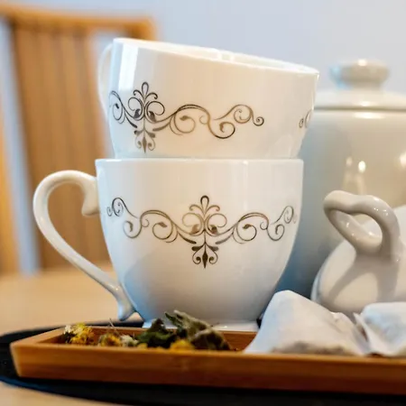 Apartment Jane's Place, Experience The Atmosphere Of A Historic & Free Parking *
