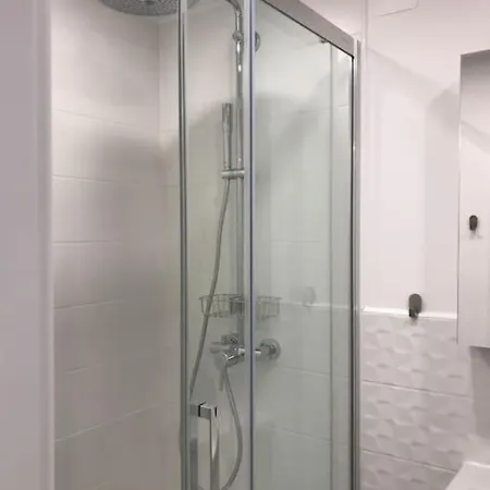 아파트 Jane's Place, Experience The Atmosphere Of A Historic & Free Parking