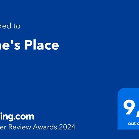 Jane's Place, Experience The Atmosphere Of A Historic & Free Parking Apartman *