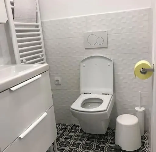 Jane's Place, Experience The Atmosphere Of A Historic & Free Parking 아파트 *